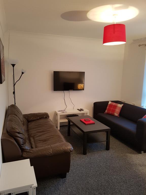 Bathgate Contractor And Business Apartment מראה חיצוני תמונה